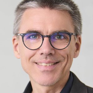 Dr. Niko Beerenwinkel